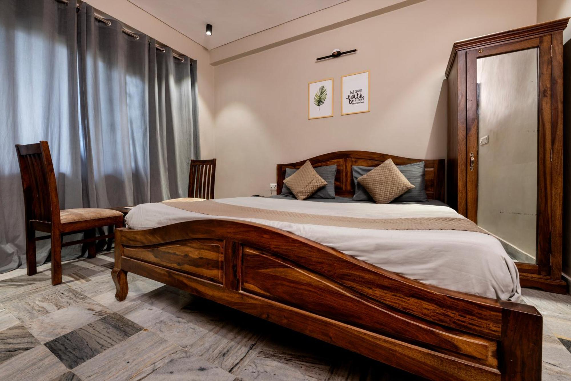 Wake N Flow Boutique Stay By Jsh ชัยปุระ ห้อง รูปภาพ